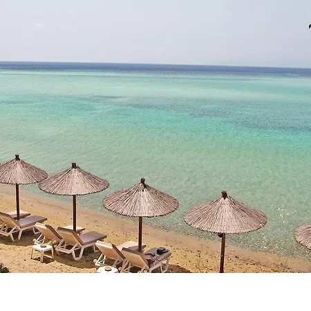 מלון Radisson Plaza Skiathos 4*