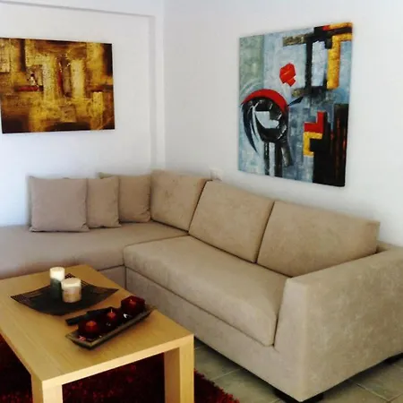 מלון Radisson Plaza Skiathos 4*