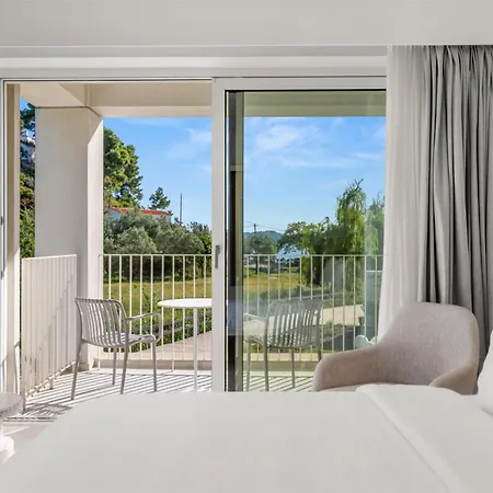 Radisson Plaza Skiathos Hotel Kanapitsa (Skiathos)