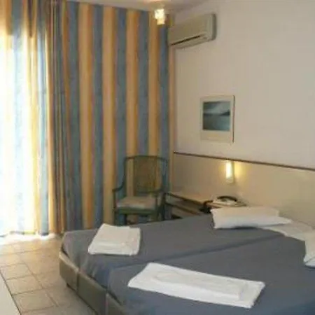 Radisson Plaza Skiathos 4*