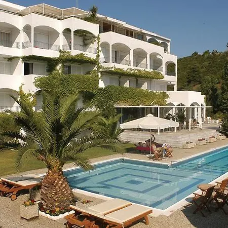 מלון Radisson Plaza Skiathos 4*