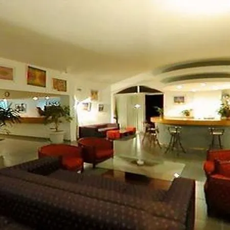 Radisson Plaza Skiathos 4* Kanapitsa (Skiathos)
