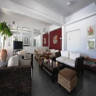 מלון Radisson Plaza Skiathos 4*