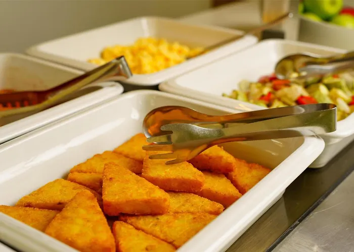 Hotel Radisson Plaza Skiathos Kanapitsa (Skiathos)