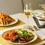 Radisson Plaza Skiathos Hotel Kanapitsa (Skiathos)