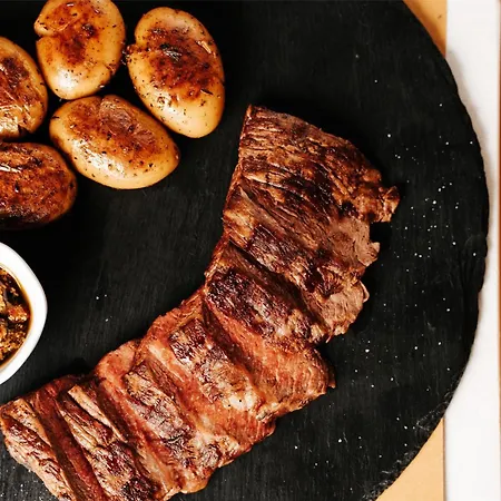 Szálloda Radisson Plaza Skiathos