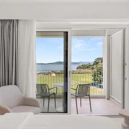 Radisson Plaza Skiathos Hotel 4*