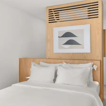 Radisson Plaza Skiathos 4*