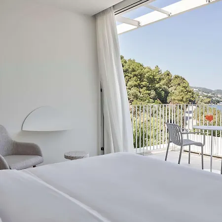 מלון Radisson Plaza Skiathos