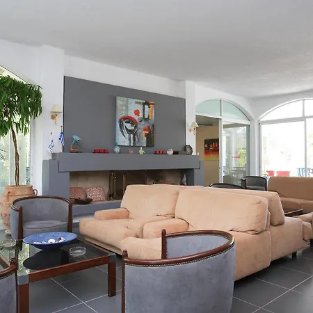 Radisson Plaza Skiathos מלון Kanapitsa (Skiathos)