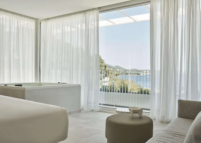 Radisson Plaza Skiathos Hotell 4*