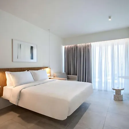 מלון Radisson Plaza Skiathos Kanapitsa (Skiathos)